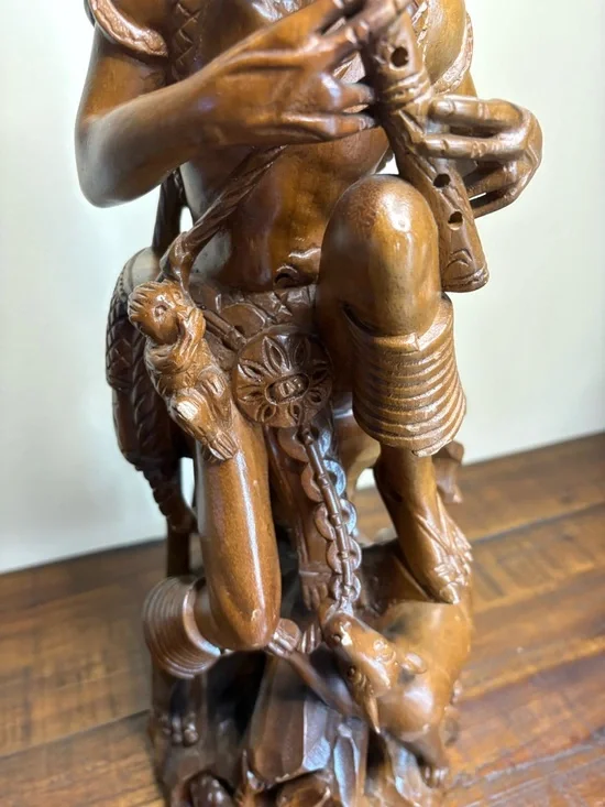 Vintage Folk Art Hand- Carved Wood Sculpture Depicting A Tribal Man - Picture 4 of 16